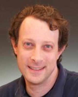 Jonathan Salz headshot