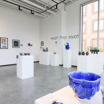 gallery view of Pivot